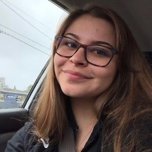Meet your Posher, Veronica